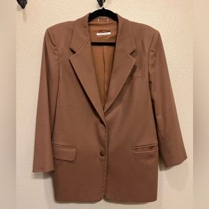 Stunning Vintage Wool MaxMara Blazer Made in Italy